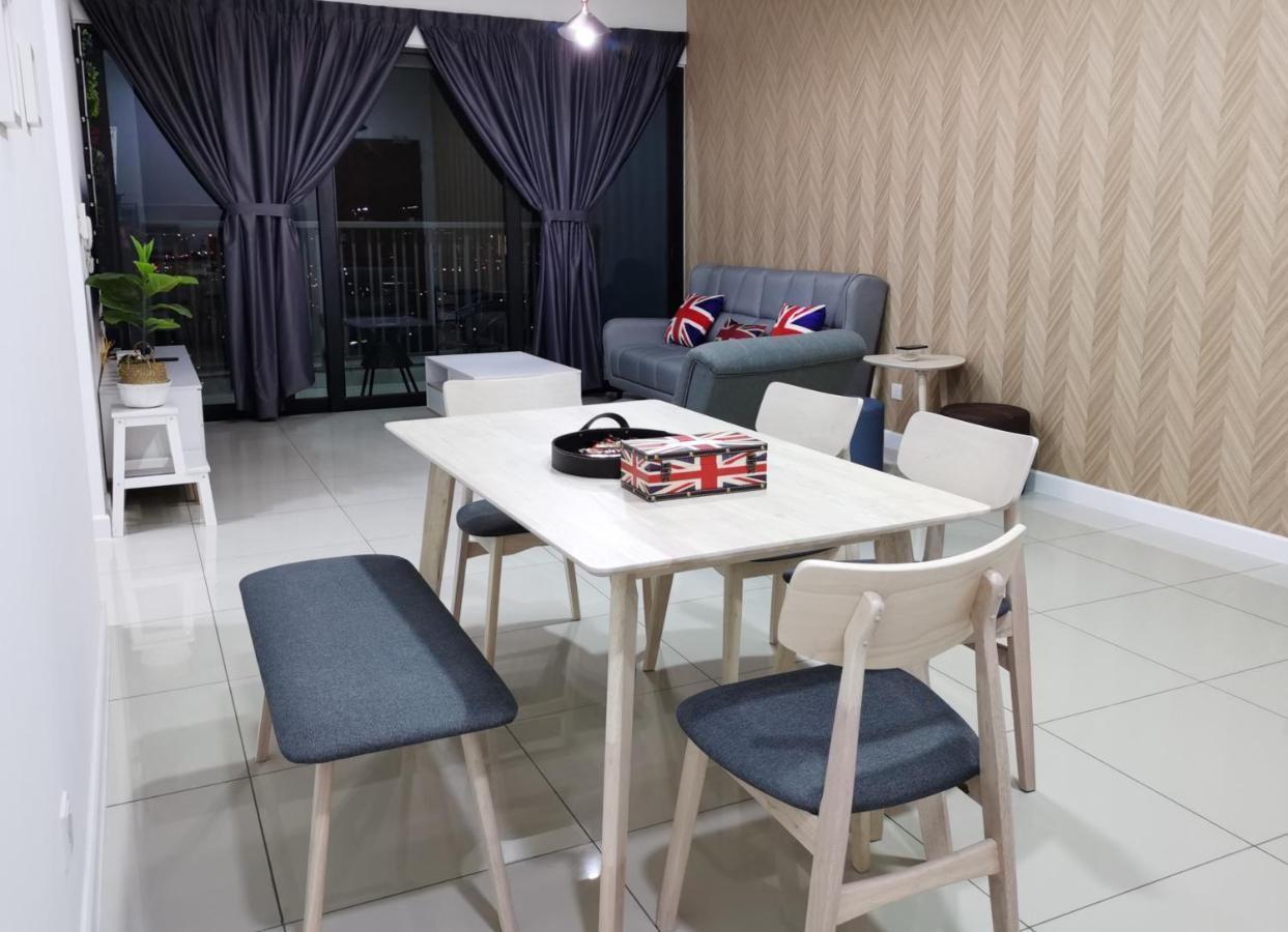 Apartamento Le Pavillion Puchong By Widebed Upto 6Pax Kuala Lumpur Exterior foto